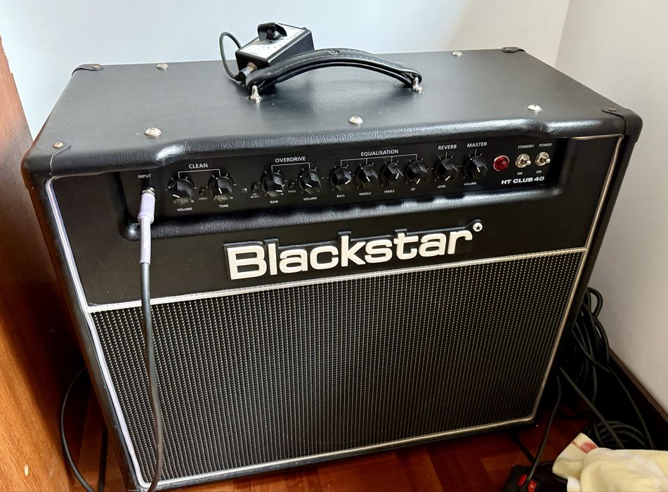 Amplificador a válvulas blackstar Ht 40 com footswitch
