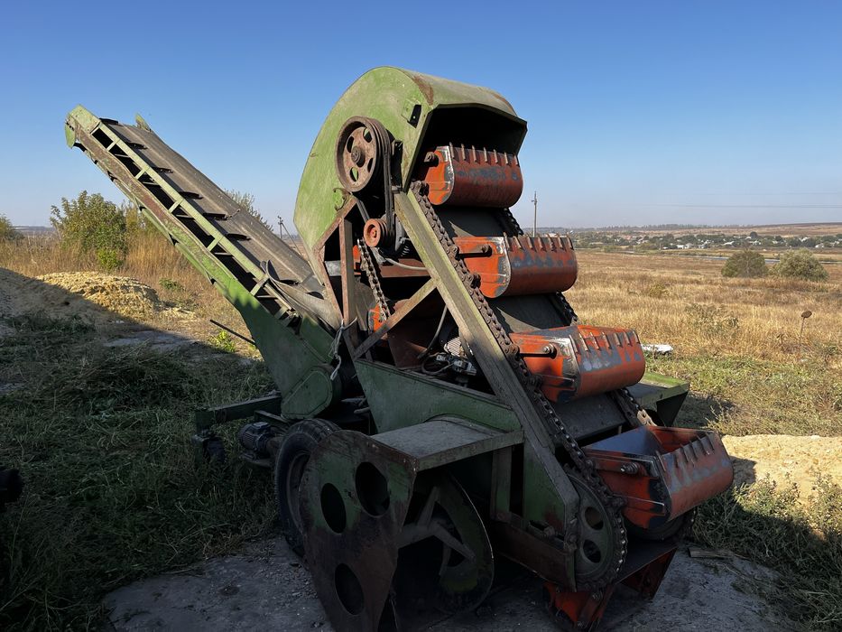 Продам Р-6 КПШ-6 ковшовий зернопогрузчик.