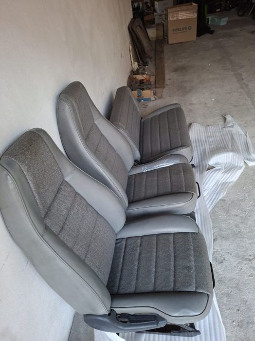 Fotele Jeep wrangler YJ komplet