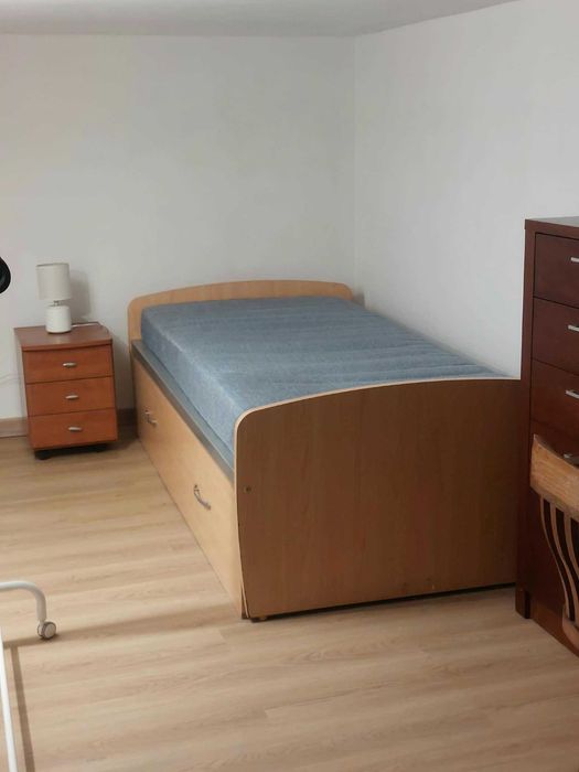 Quarto para estudante/universitária - Benfica