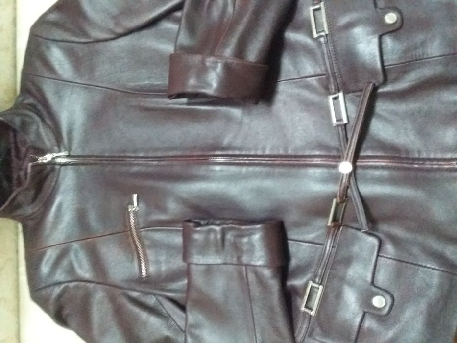 Куртка-жакет кожаная женская