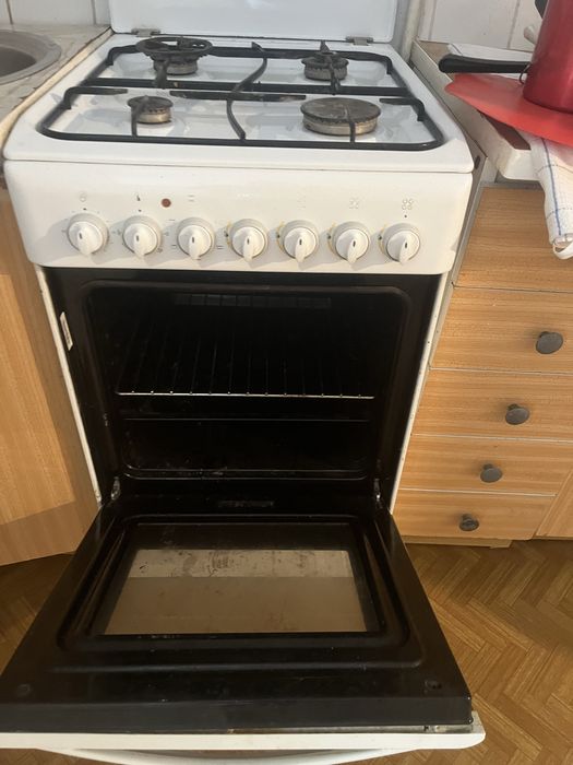 Kuchenka gazowo elektryczna sprawna