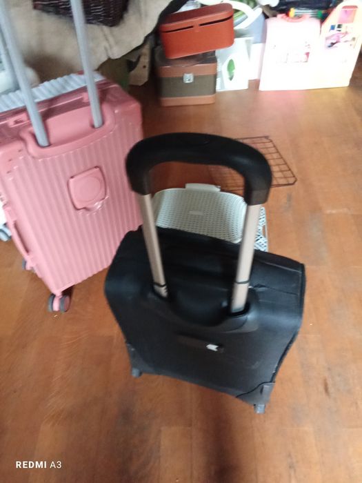 Mala trolley em excelente estado