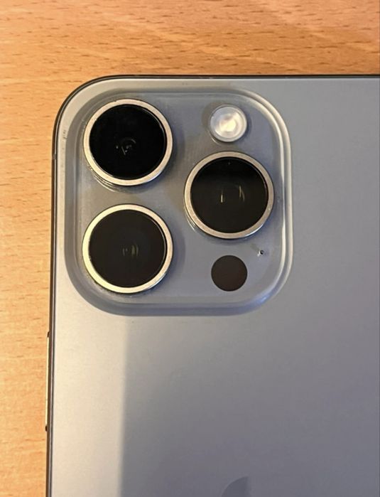 iPhone 15 Pro Max 256GB – Excelente Estado