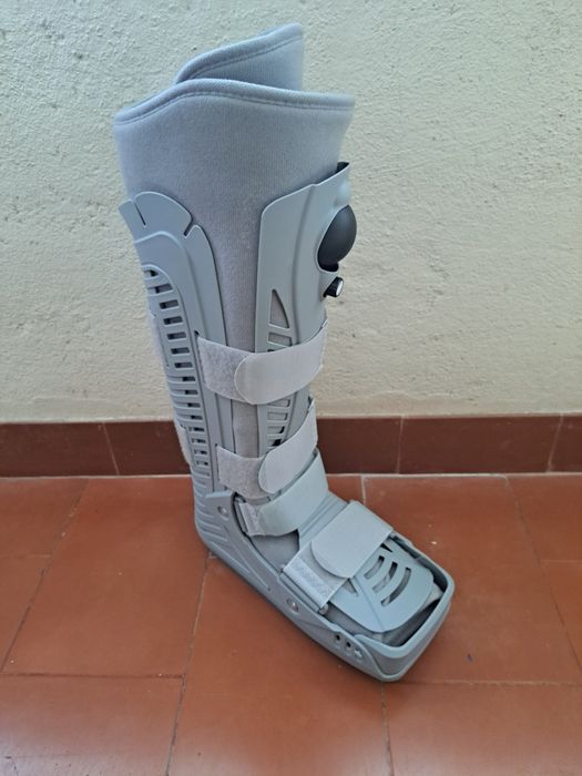 Bota imobilizadora da Medi  LONGA T. L