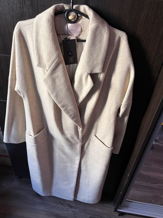 Нове пальто пісочного кольору весна-осінь довге