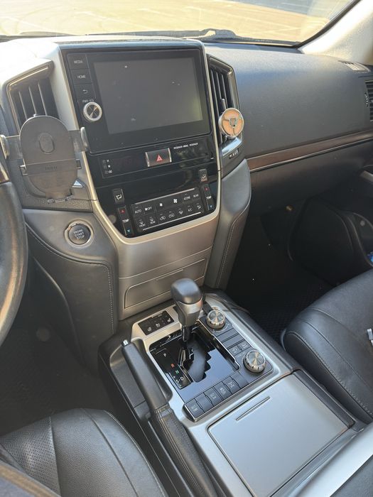 Toyota Land Cruiser 2020 VIN JTMCX05J904205352 фото оголошення 14 з 18