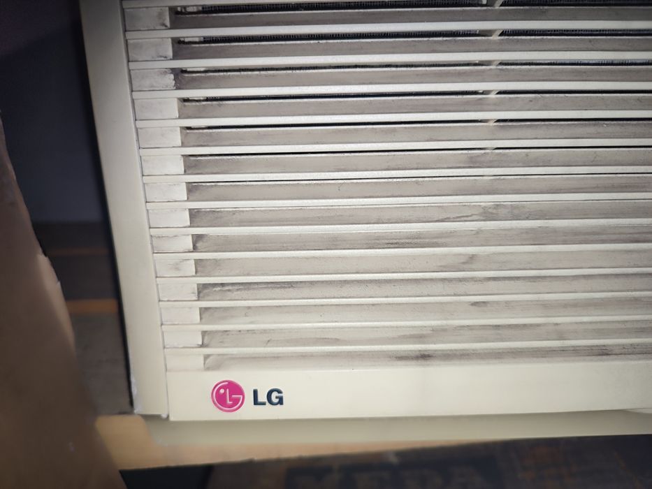 Кондиціонер віконний.