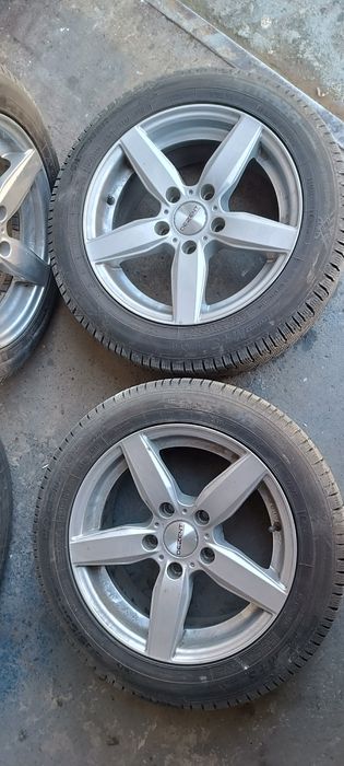 Диски бмв 5 120 16 з зимовою резиною