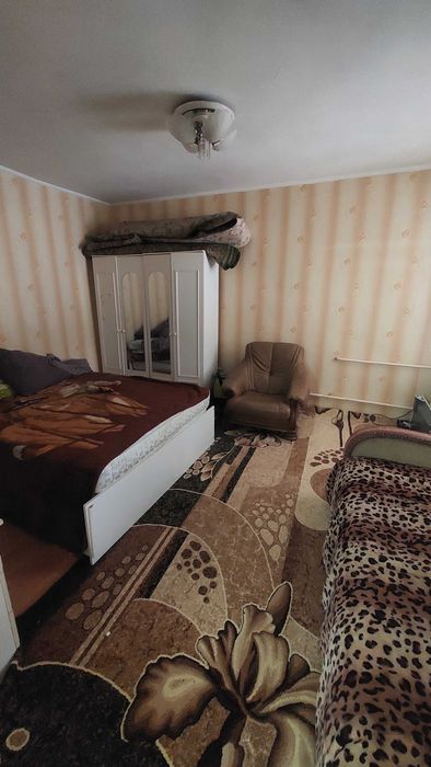 Продаж частини будинка по вулиці Опанасюка