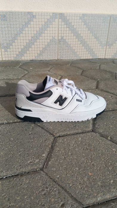 New Balance  550