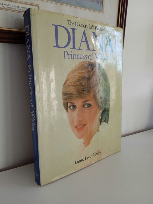 Unikat album 1982 r. Diana Princess od Wales L. Leete-Hodge biofrafia