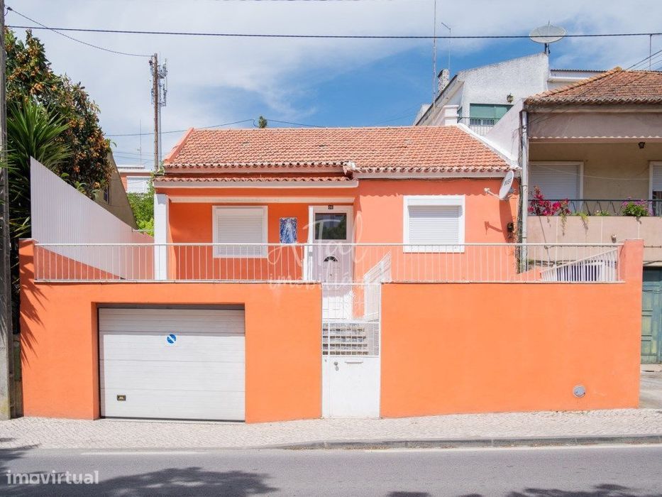Moradia T2 em Vale Estacas, Santarém