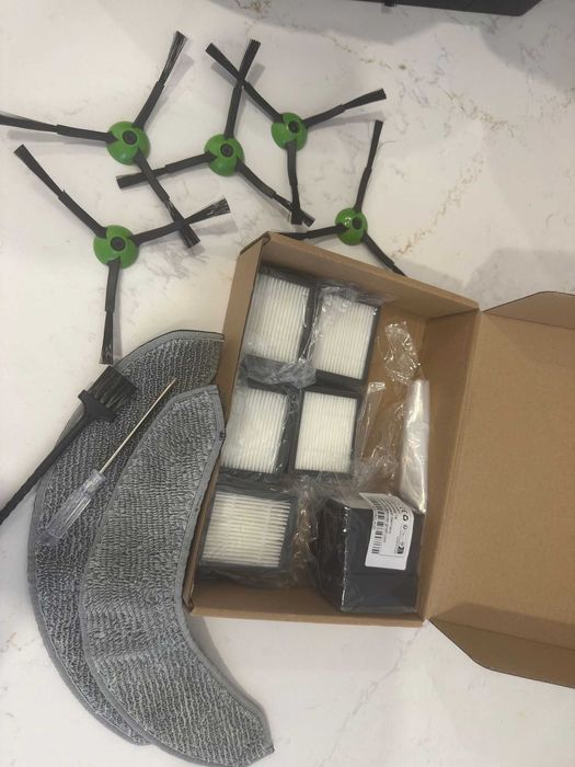 Aspirador iRobot Roomba j7+ combo