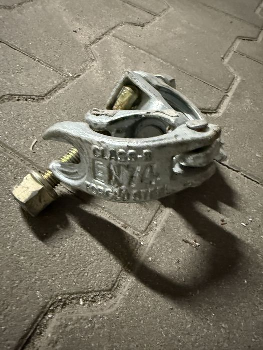 Złącze obrotowe do rusztowania klinowego 48 mm