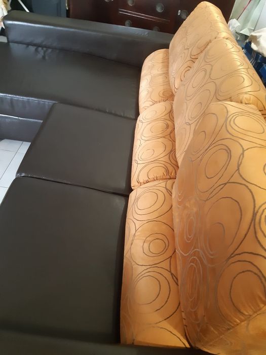 Sofá de pele como novo