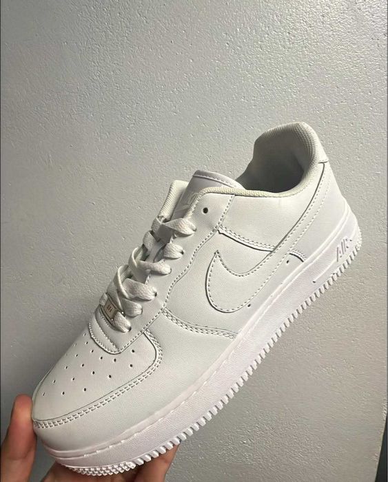 Tenis novos em caixa
