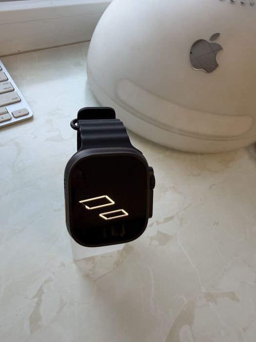 Apple Watch Ultra 2 Black 49mm MX4P3 Гарний стан та батарея 100% рідна