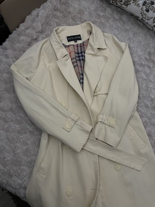 Тренч у стилі burberry беж молочний XS-S