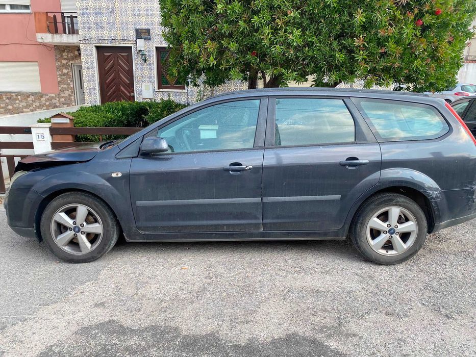 Ford Focus SW — fotografia 3