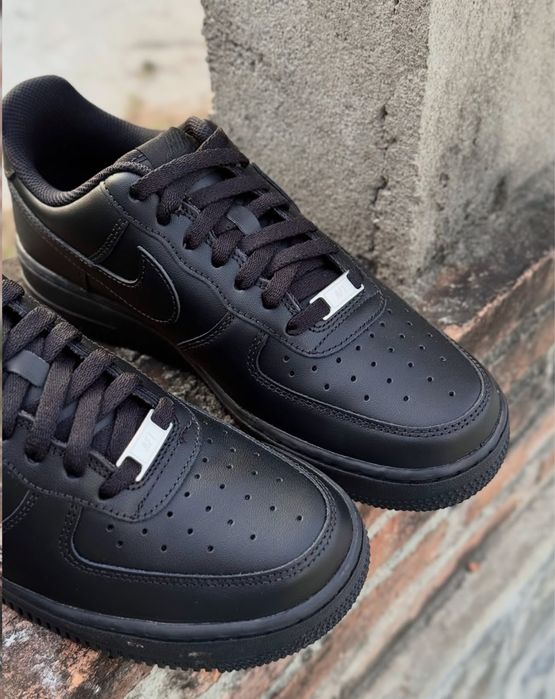 Кросівки унісекс Nike Air Force low 1 Black