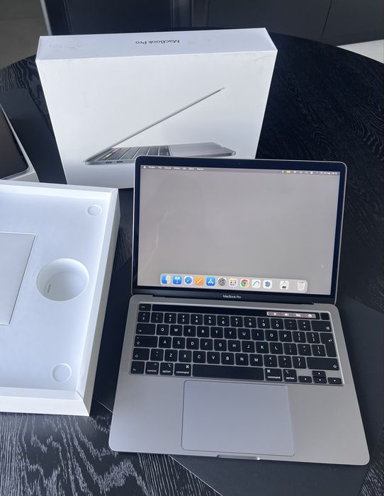 MacBook Pro 13” 2020 i7 / 32GB / 1TB / 4x Thunderbolt / Stan idealny