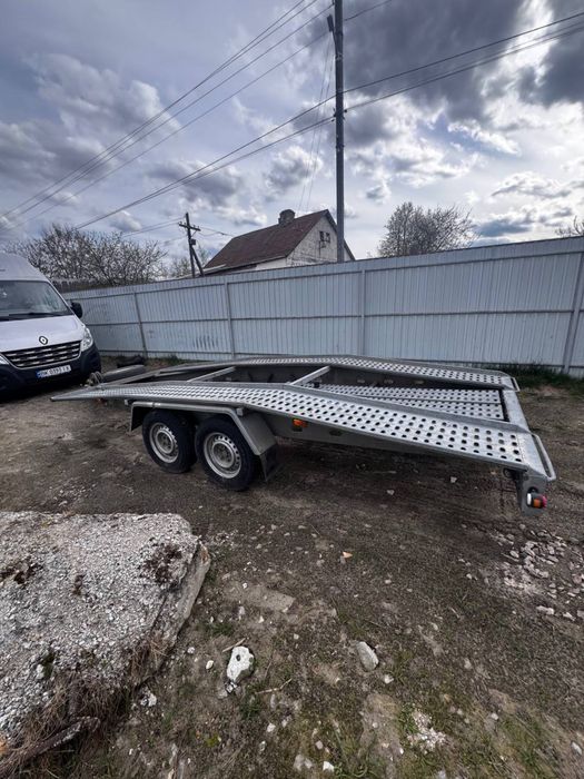 Прицеп лафет для перевезення авто