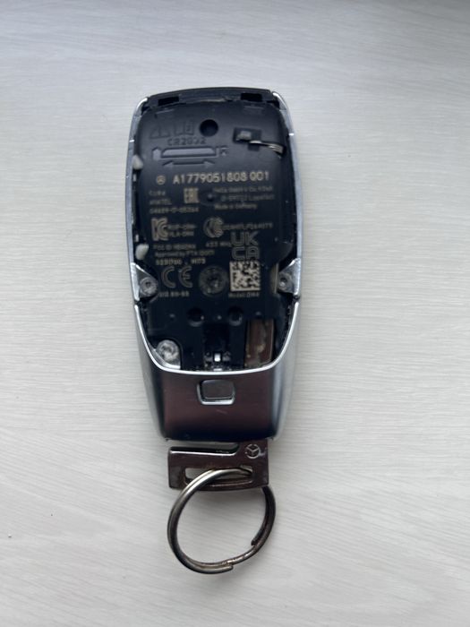 Ключ пульт Mercedes -Benz A W177