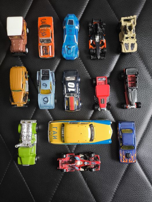 Mega pakiet samochodzików – Hot Wheels, Matchbox, DeAGOSTINI