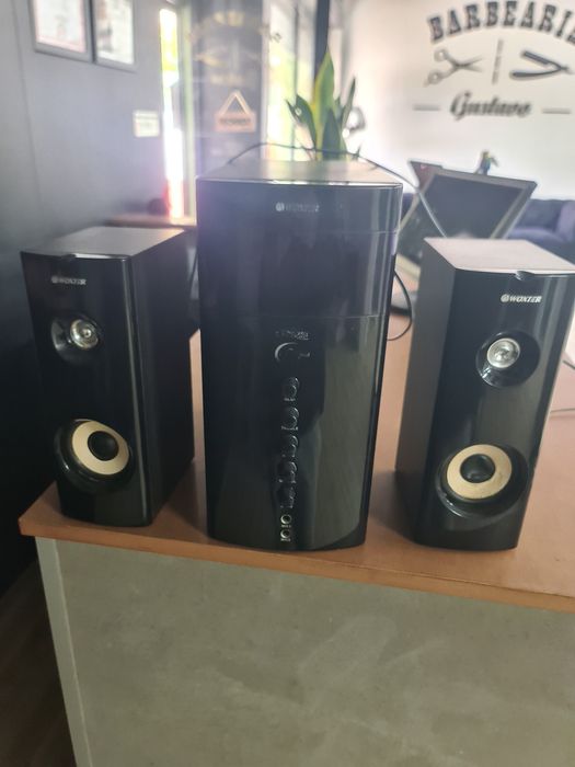 Colunas com saida AuX