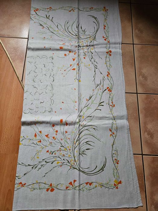 Obrus lniany z czasów PRL