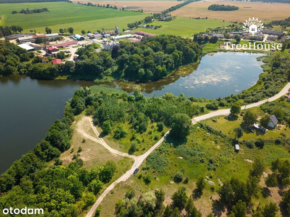 Działka inwestycyjna z linią brzegową - MPZP
