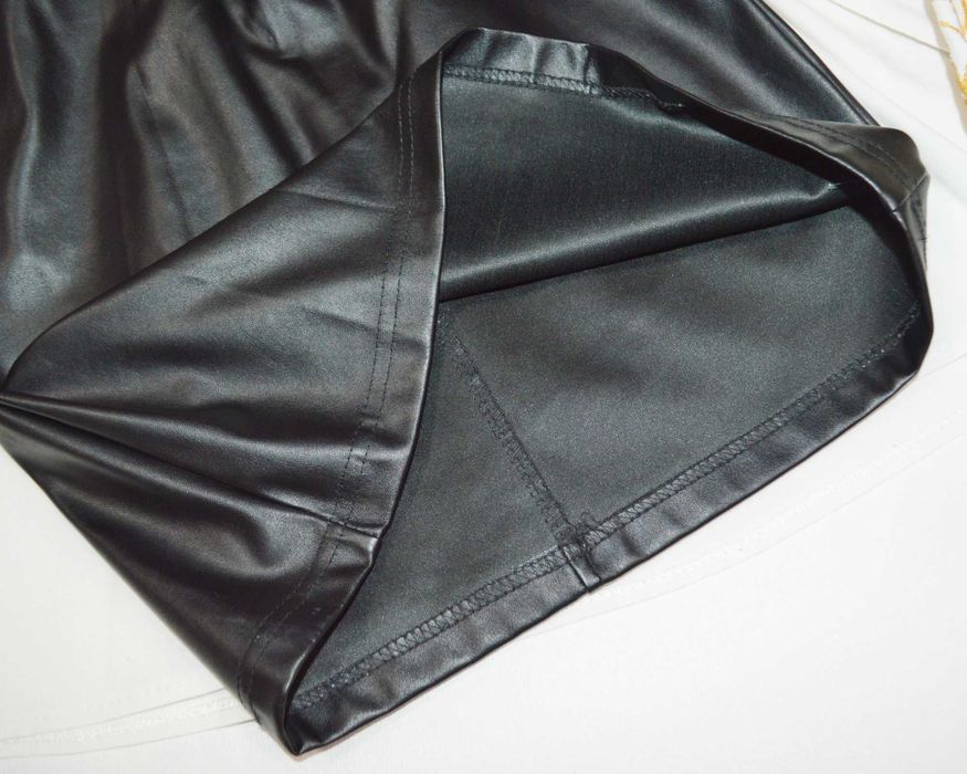 спіднички 8-10років