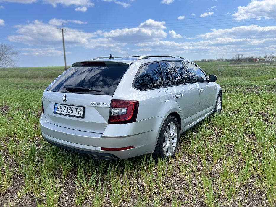 Продам авто skoda octavia 2018