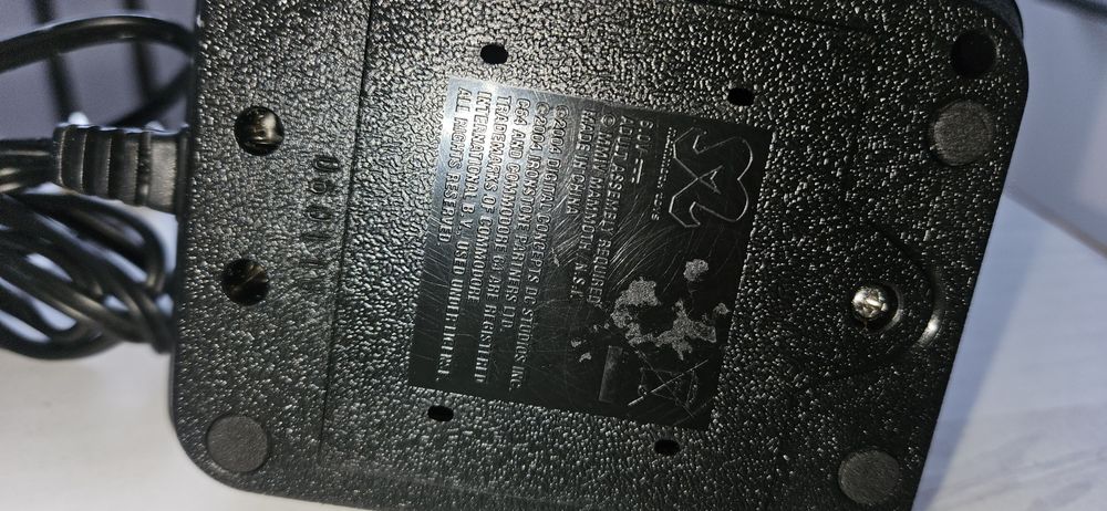 Commodore c64 retro konsola