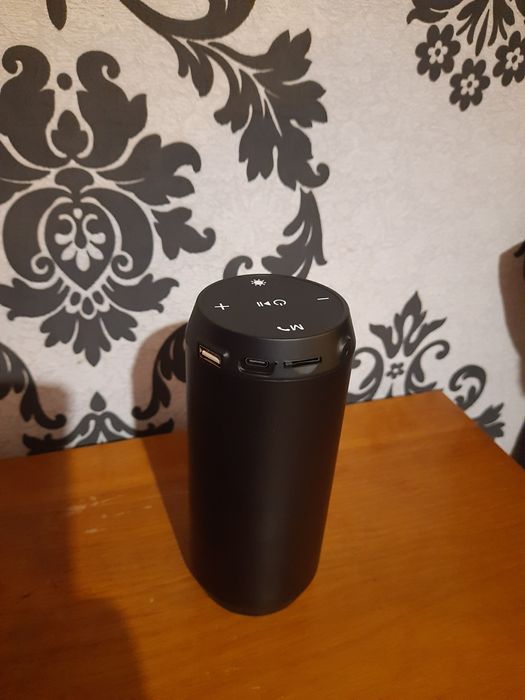 портативная Bluetooth-колонка Elehot HZ-9457.