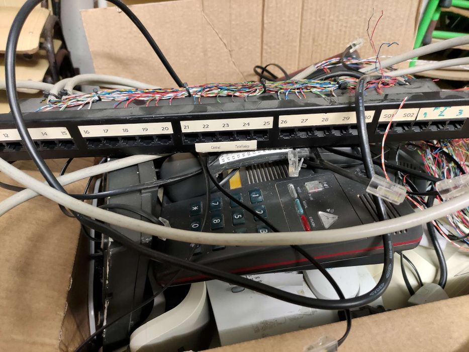 Central Telefónica Siemens + Telefones + Régua 35 RJ4564550231157761122