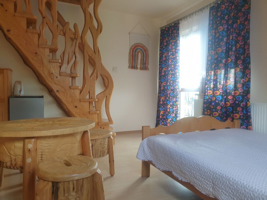 Bieszczady/Zalew Soliński/Polańczyk/ pokoje, domki, apar