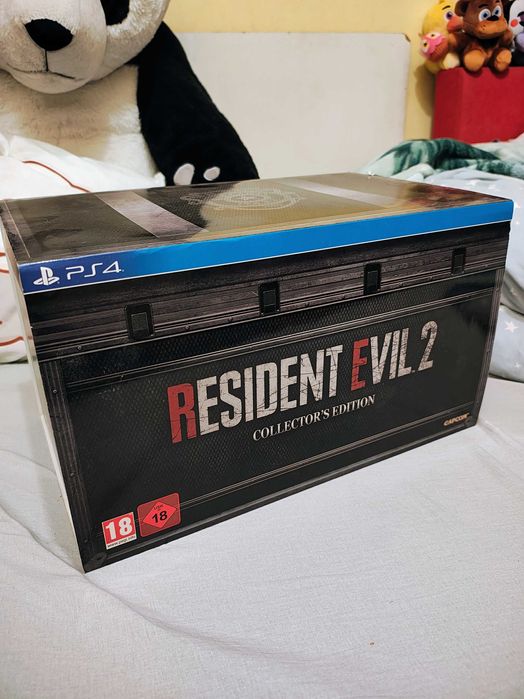 Resident Evil 2 Edycja Kolekcjonerska PS4 z figurką Leon S. Kennedy