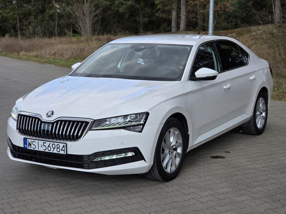 Skoda superb 2019 r 1.5 benzyna  salon Polska webasto full Led