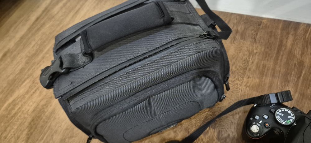 Máquina Fotográfica Nikon D5100, 18-55 e 70-300