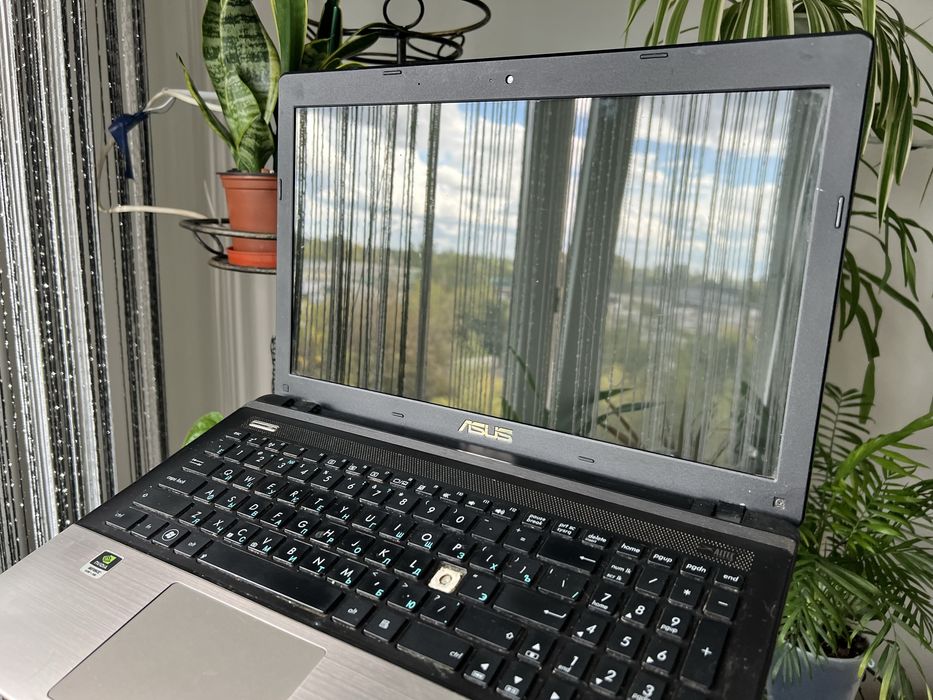 Продам ноутбук ASUS K55VD-SX245D