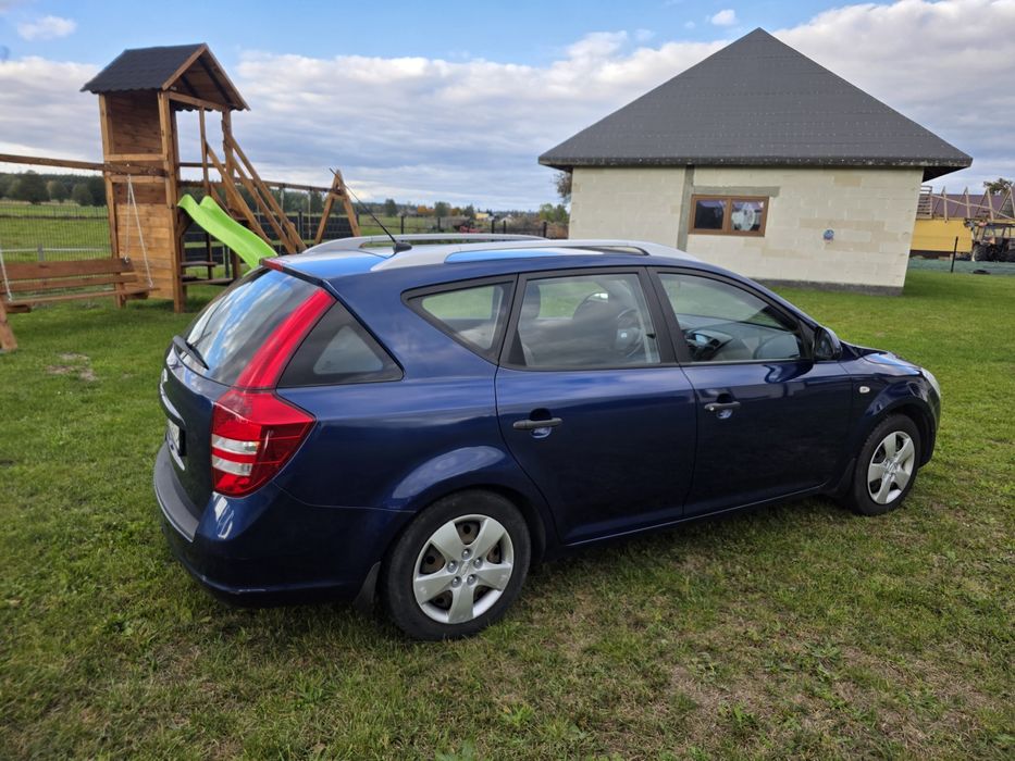 Kia Ceed 1.4 benzyna + LPG  2009 Oszczędna