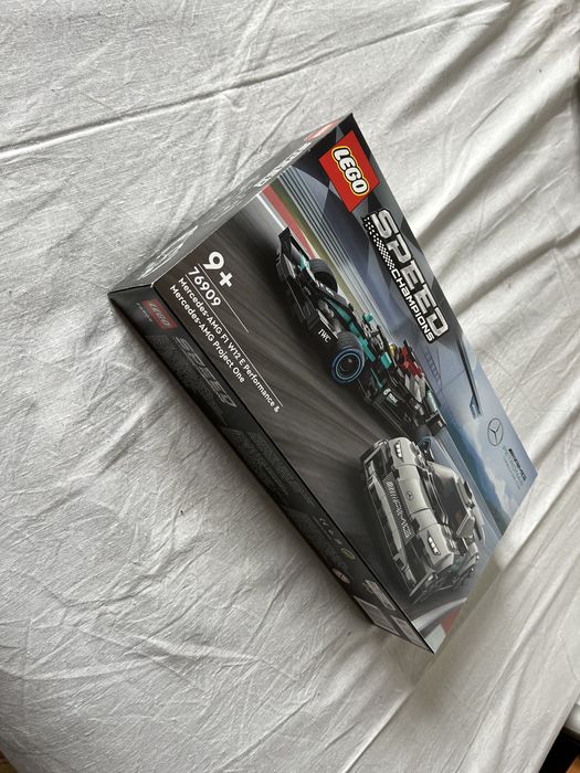 Lego Speed Champions 76909 Mercedes-AMG F1 W12 E Performance i AMG ONE