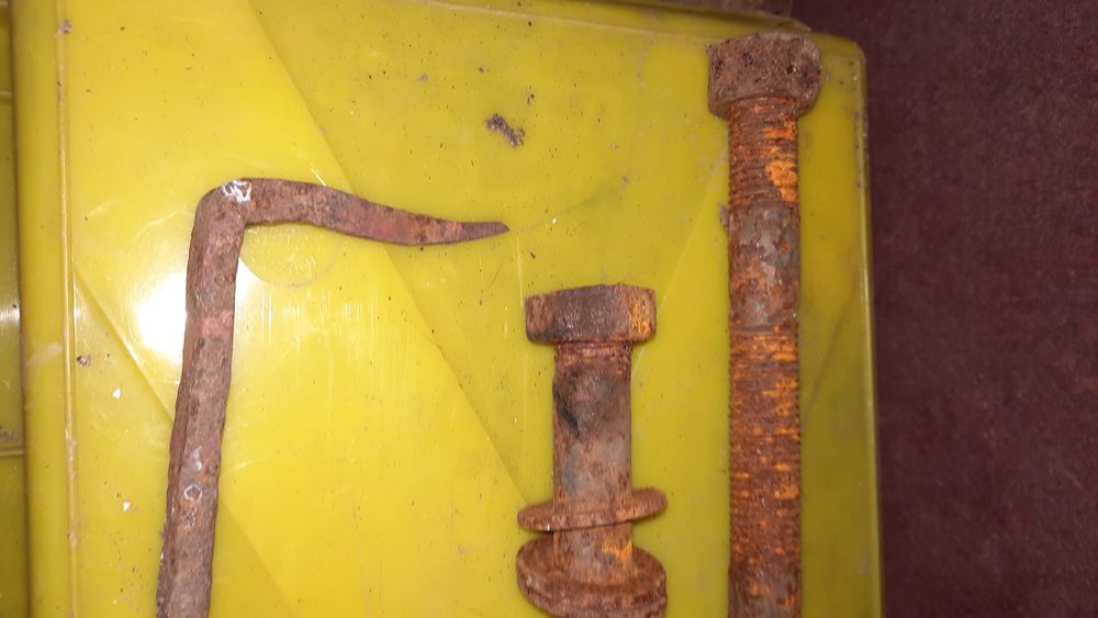 Podkładki stalowe pod śruby i gwoździe