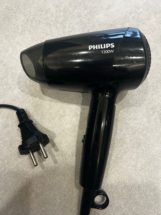 Фен для волосся philips