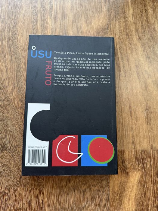 Livro “O Usufruto” de Baltazar de Matos Caeiro