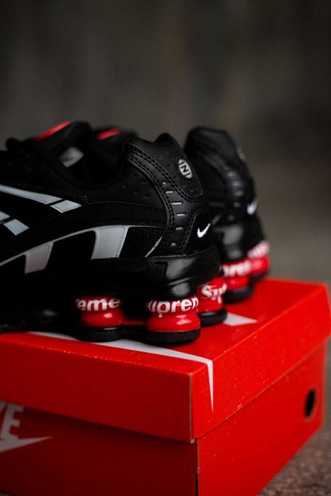 Чоловічі кросівки Supreme x Nike Shox Ride 2 SP 