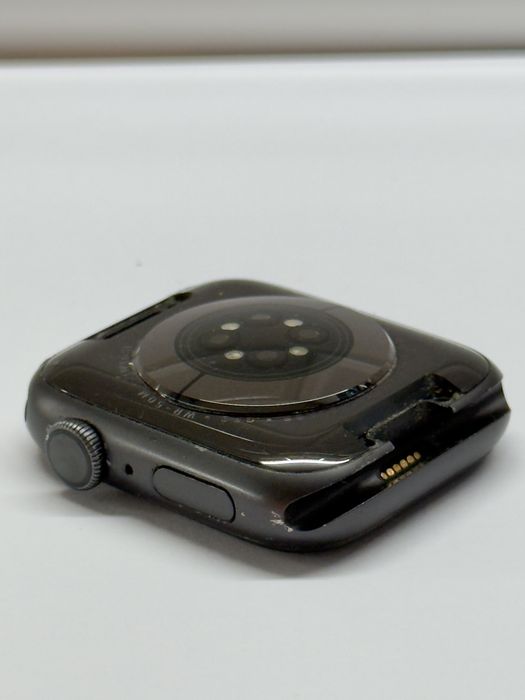 Apple Watch Series 6 44mm (uszkodzony)