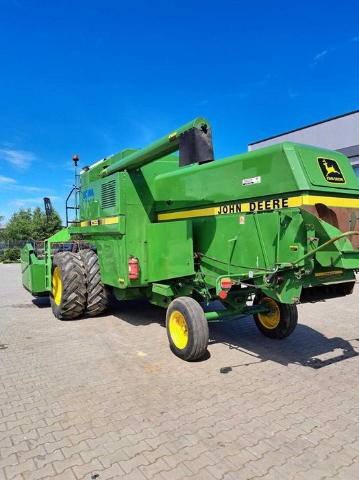 Kombajn JOHN DEERE 1055